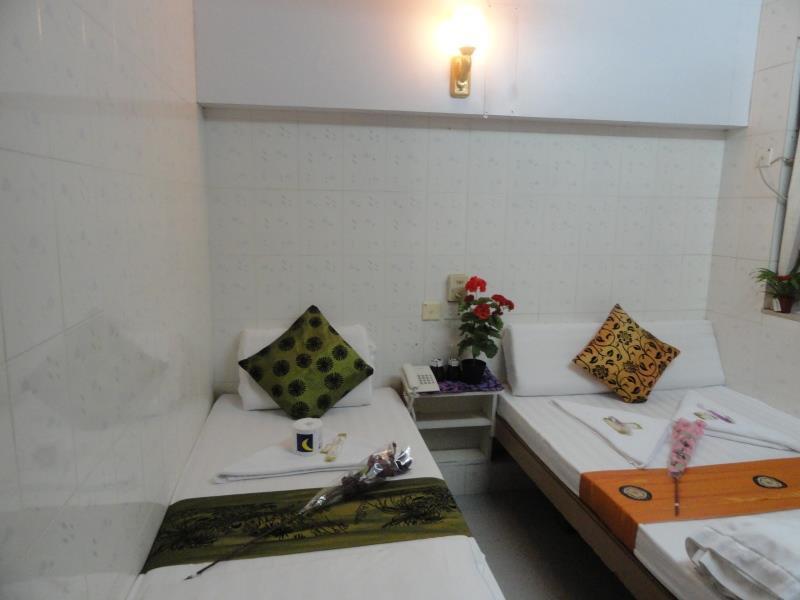 Paris Guest House Hong Kong Exterior photo